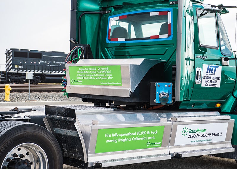 Heavy duty zero-emissions truck at the Port of Long Beach in Calif.