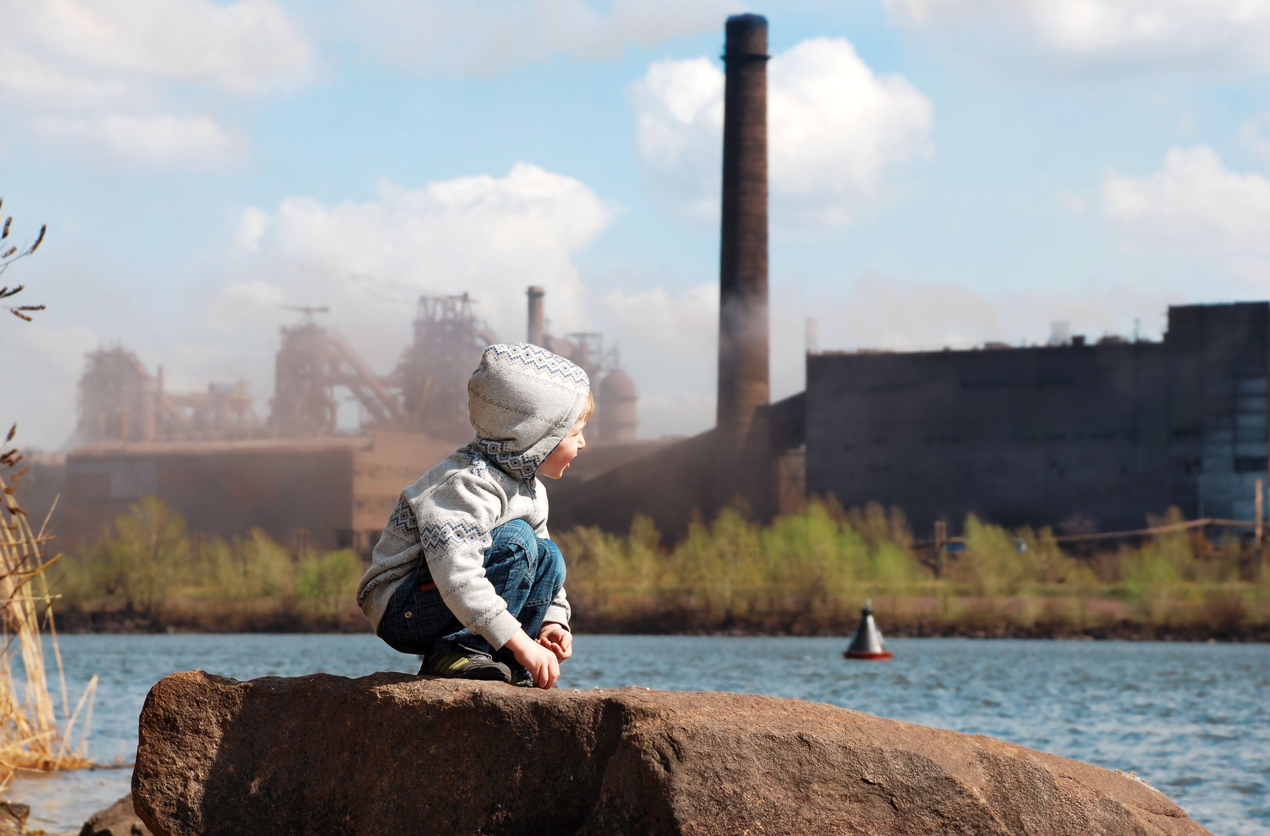 Supreme Court clears away key obstacle to major interstate air pollution safeguard Supreme Court clears away key obstacle to major interstate air pollution safeguard