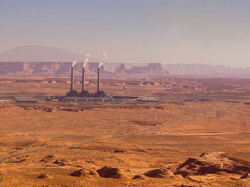 Navajo Generating Station in Page, AZ. (Ecoflight) Navajo Generating Station in Page, AZ. (Ecoflight)