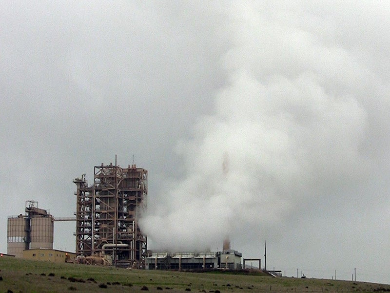 An industrial facility in California's Central Valley. An industrial facility in California's Central Valley.