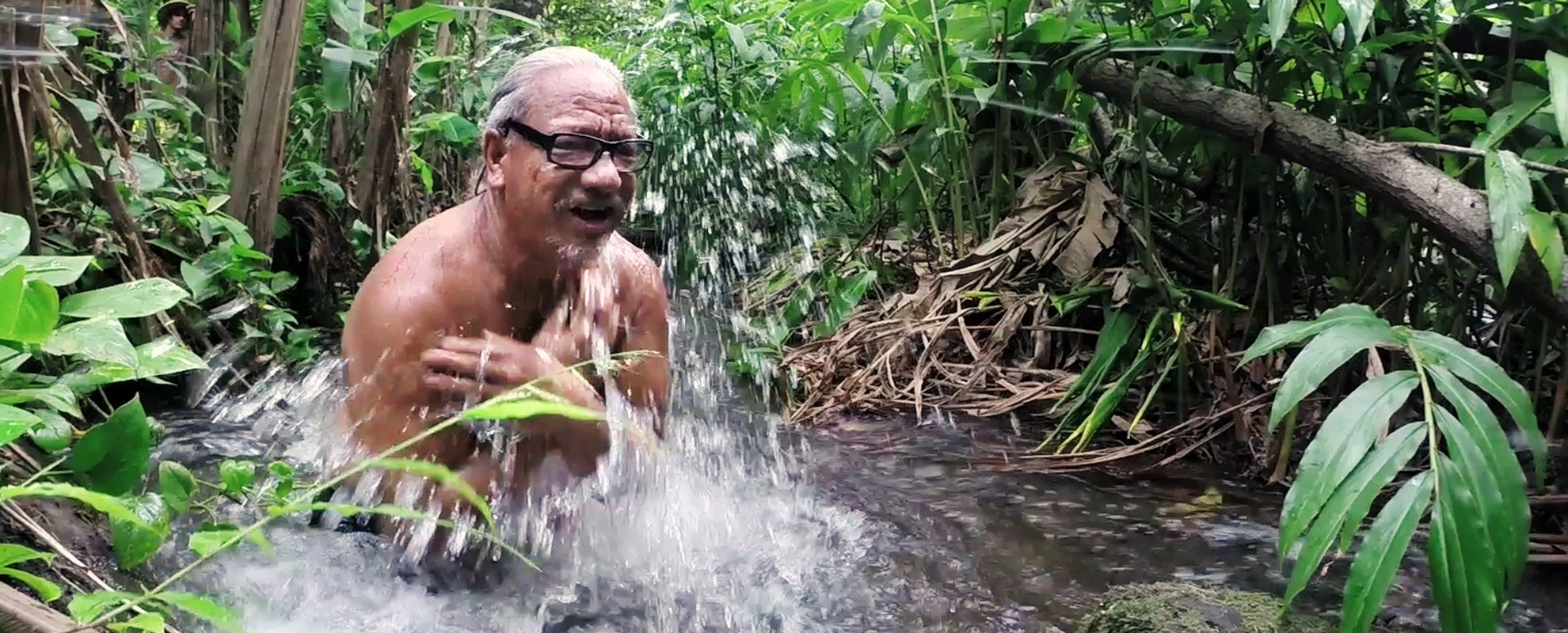 Local citizens jumped into the Wailuku River Local citizens jumped into the Wailuku River