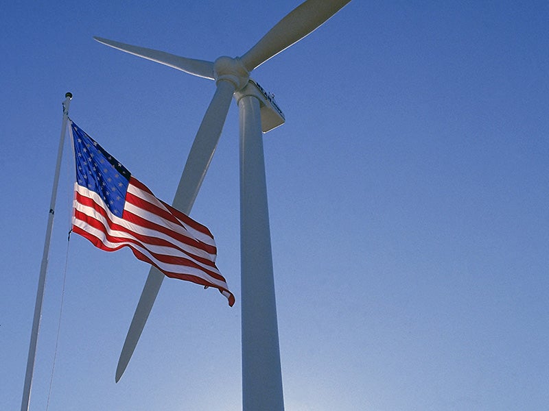 Una instalación de aerogeneradores en Tennessee. El plan de energía limpia sienta las bases para un cambio transformacional en energía limpia. Una instalación de aerogeneradores en Tennessee. El plan de energía limpia sienta las bases para un cambio transformacional en energía limpia.