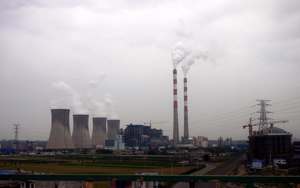 Coal-fired power plant
(ansoncfit / CC BY-NC-SA 2.0)