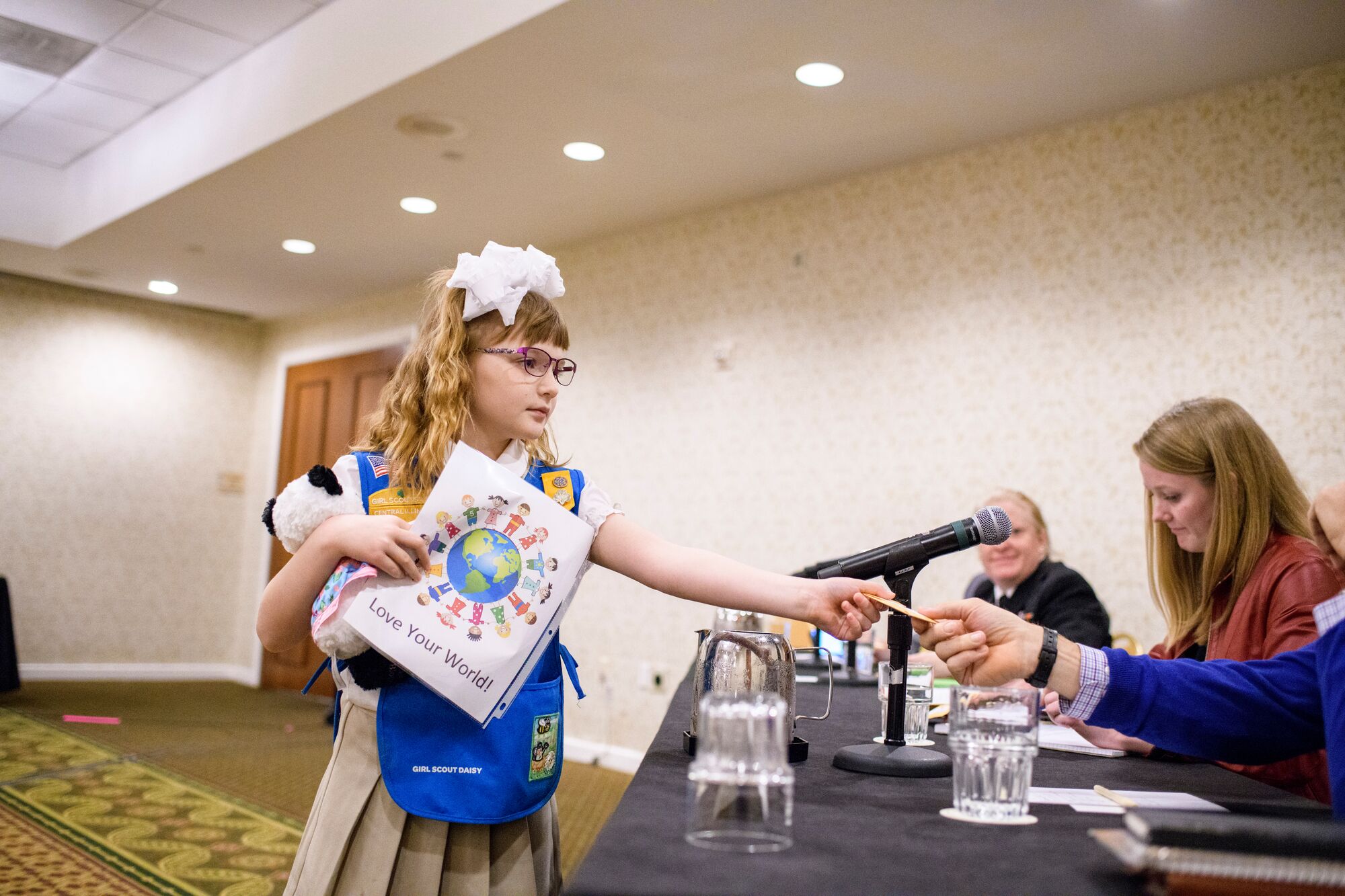 Alivia Hopkins, Girl Scout, speaks at an EPA hearing in 2018.