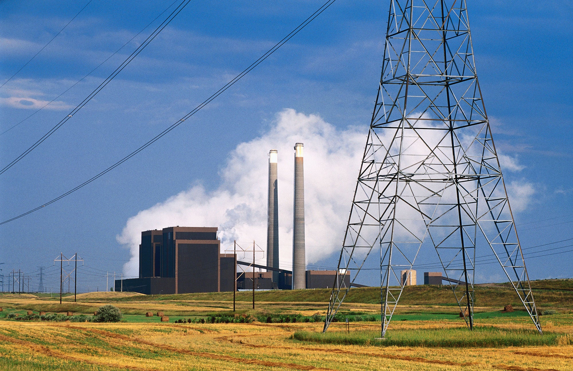 north-dakota-coal-creek_getty The Coal Creek coal-fired power plant near Lake Sakakawea, North Dakota.