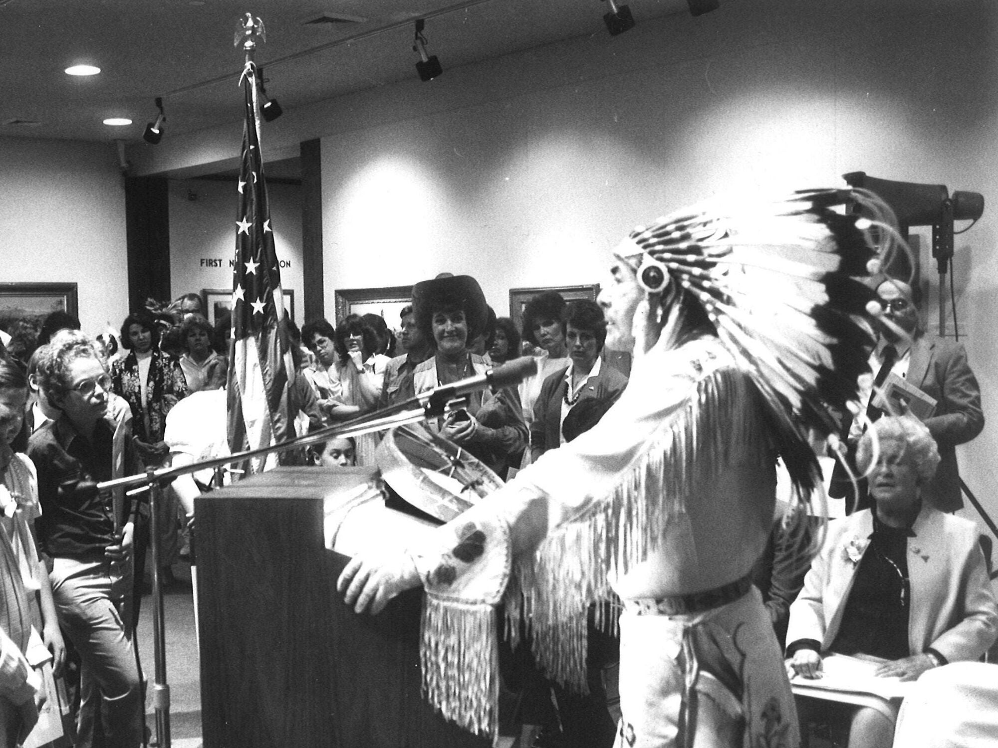 Chief Old Person speaks to a crowd in 1986.