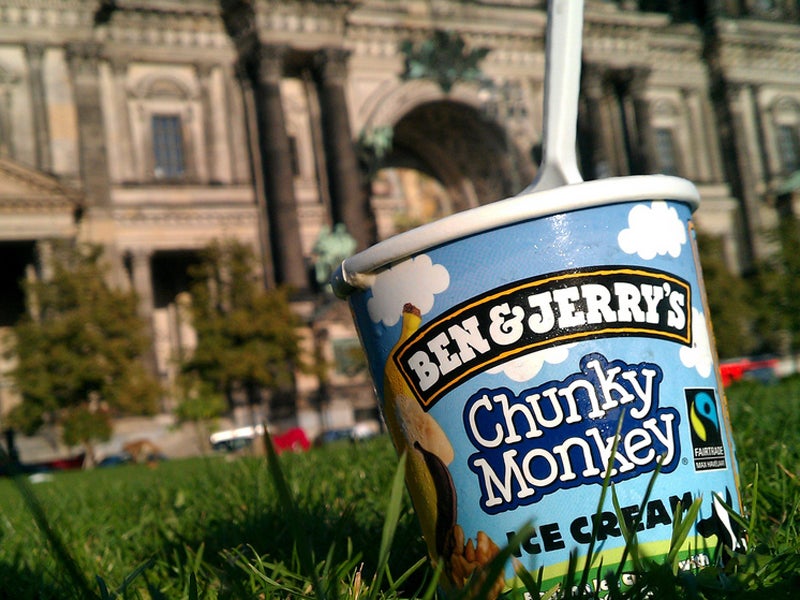 Recently, Earthjustice sat down with Jerry Greenfield of Ben & Jerry’s to talk about ice cream, GE labeling and the inspiration behind the Bernie’s Yearning flavor.
(Robert Marschelewski/CC BY-NC-ND 2.0)