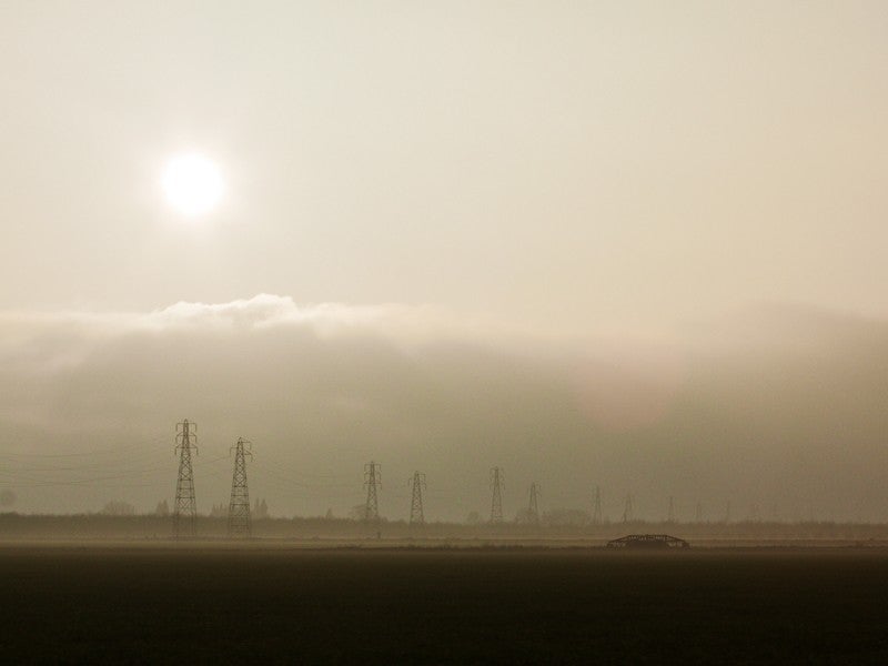 A smoggy day in California&#039;s Central Valley