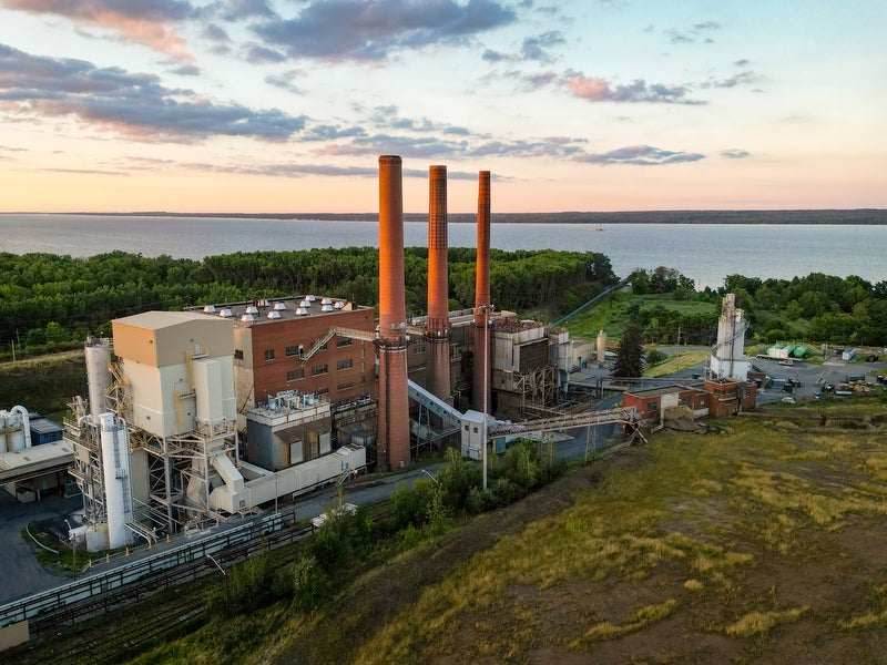 The Greenidge Generating Station on the west shore of Seneca Lake, near Dresden, New York.
(Lauren Petracca for Earthjustice)