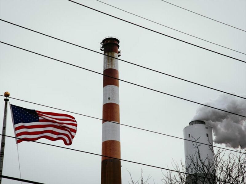 Coal-fired power plants are a common sight throughout the country. This is the Cheswick Generating Station in Springdale, PA. (Chris Jordan-Bloch / Earthjustice)