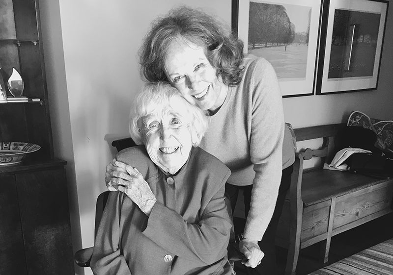 Earthjustice honorary life trustee Elizabeth McCormack (seated) smiles for a photograph with fellow trustee Elizabeth Sutherland. McCormack died on December 4, 2020, in her home in New York City.
()