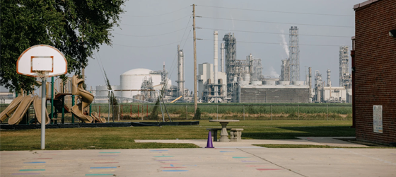 Donaldsonville Primary School is located next to the CF Industries ammonia plant in Donaldsonville, Louisiana. CF Industries is planning a $200 million carbon capture operation at the facility. (Bryan Tarnowski for Earthjustice)