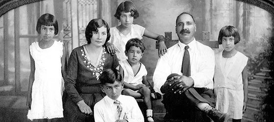 Ernestina and Bishan Singh's family, photographed in 1932. (Pioneering Punjabis Digital Archive. UC Davis Library, Archives and Special Collections)