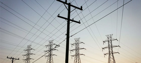 Power lines near Pittsburgh, Penn. (Chris Jordan-Bloch / Earthjustice)