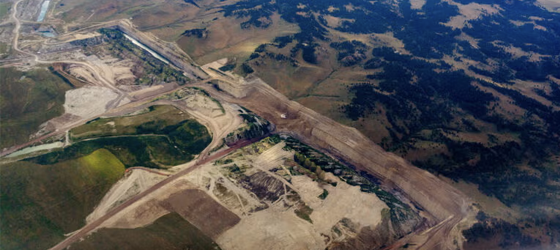 The Rosebud coal mine in Colstrip, Montana, north of the Northern Cheyenne Indian Reservation. (EcoFlight)
