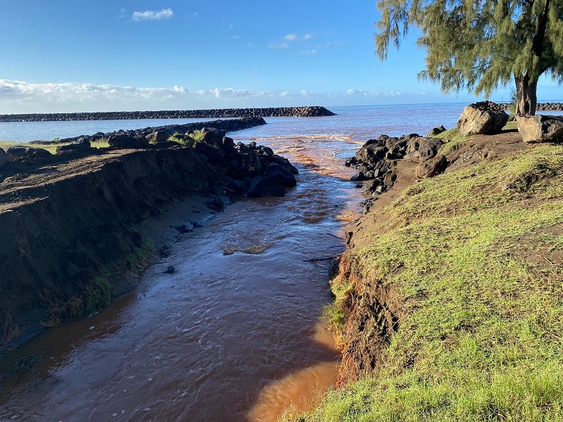 The Kīkīaola ditch pollutes Native Hawaiian fishing grounds in West Kauaʻi with sediment and toxic pesticides. (Photo used with permission)