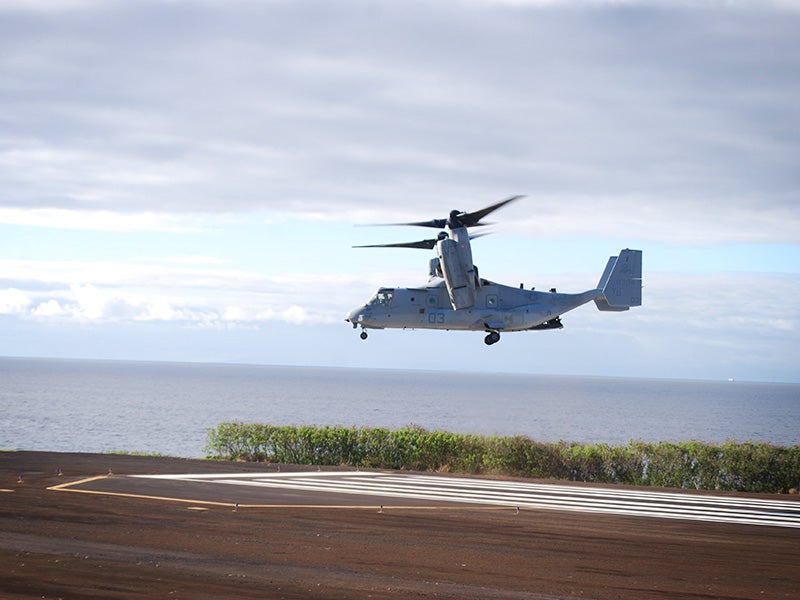 A MV-22 Osprey at ‘Upolu Airport in Hāwī on Hawai‘i Island.