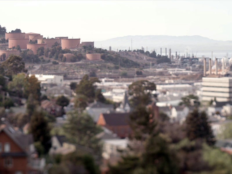 The City of Richmond in California's Bay Area is already burdened by intense pollution caused by the fossil fuel industry.
(Chris Jordan-Bloch / Earthjustice)