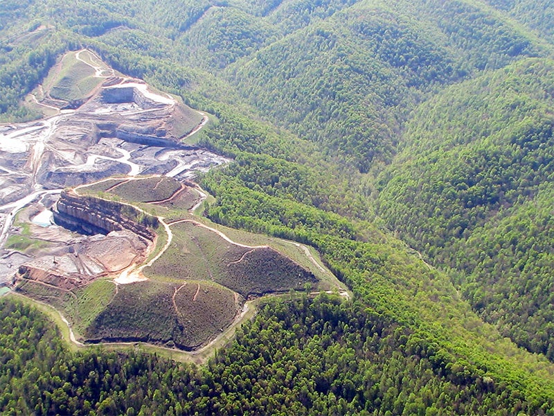 Spruce No. 1 mine. The community of Pigeon Roost Hollow is on the right.
(Photo by Vivian Stockman; Flyover courtesy of SouthWings)