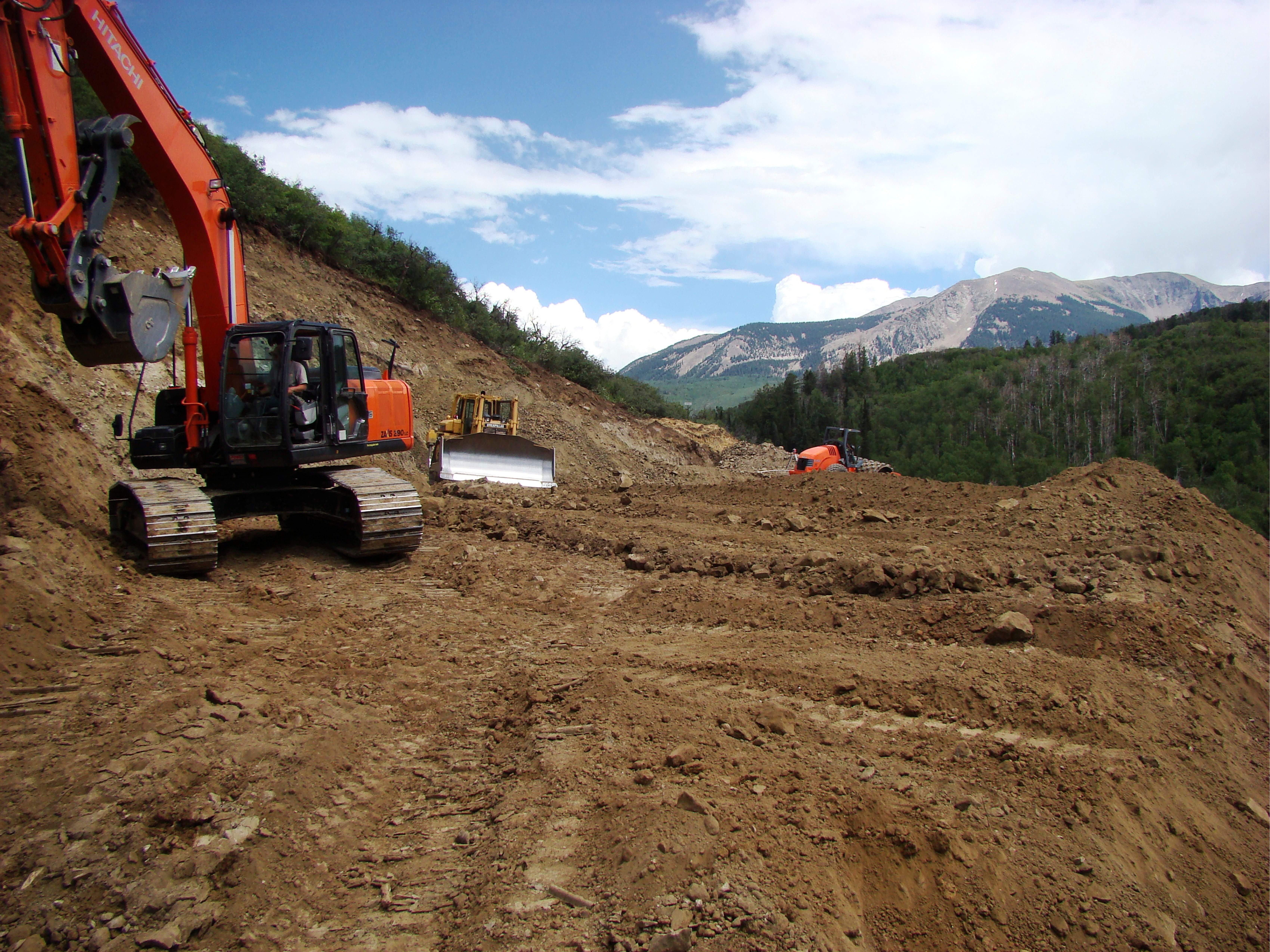 Construction of road and methane venting pad above the West Elk coal mine.
(U.S. Forest Service Photo)